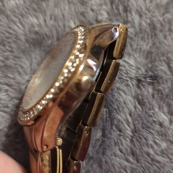 3'Women's FOSSIL "Stella" Multi-Function Gemmed Watches ES-3003, 9105, 8989 - Picture 14 of 17